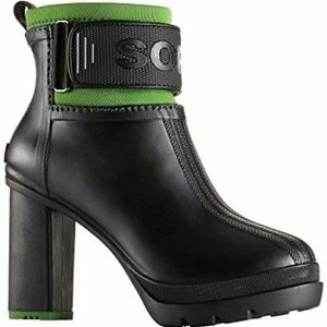 Sorell waterproof  Medina III rain boots 9, new